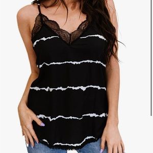 ⭐️NWOT⭐️ Black and White Lace Detail Tank Blouse